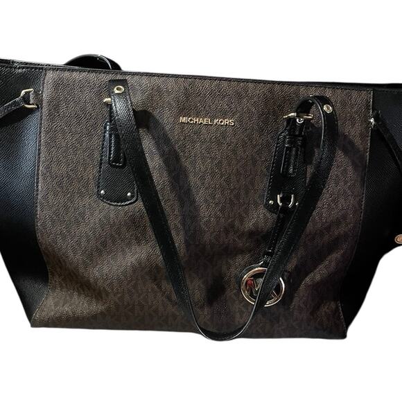 Michael Kors Voyager Brown/Black EW Tote 14.75 x 11 x 6.25” Style 30F8GV6T4B - Picture 6 of 6